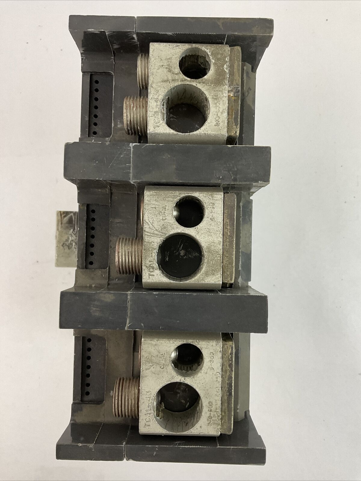 GE TJJ436250WL INDUSTRIAL CIRCUIT BREAKER 250AMP 600VAC 500VDC 3POLE