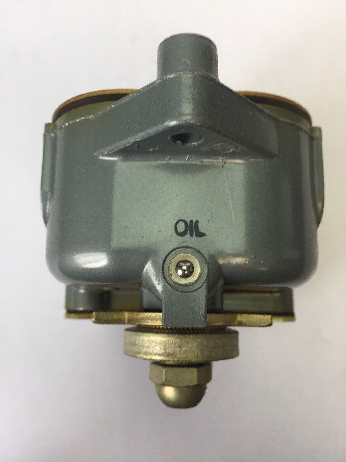 ALLEN BRADLEY 801-ASC3-13 LIMIT SWITCH ROLLER LEVER 600V AC/DC 1NO-1NC CONTACT