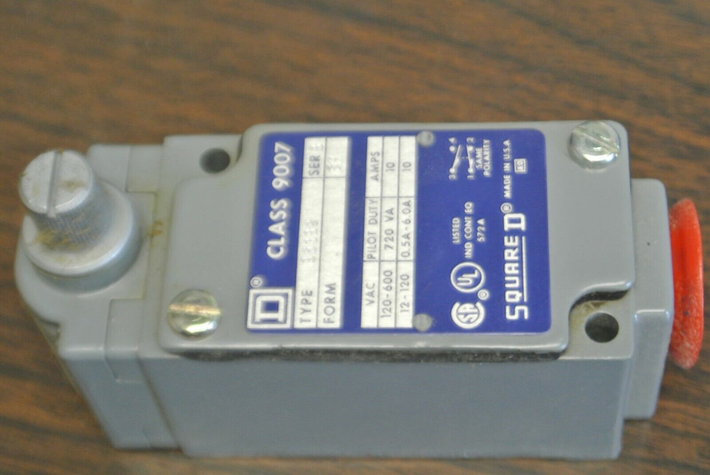 SQUARE D 9007 B53B2 Ser. B / HEAVY DUTY LIMIT SWITCH / NEW SURPLUS in BOX