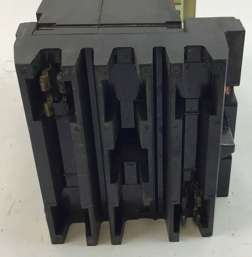 SQUARE D FA26020AC CIRCUIT BREAKER 20A 2POLE 600VAC 250VDC