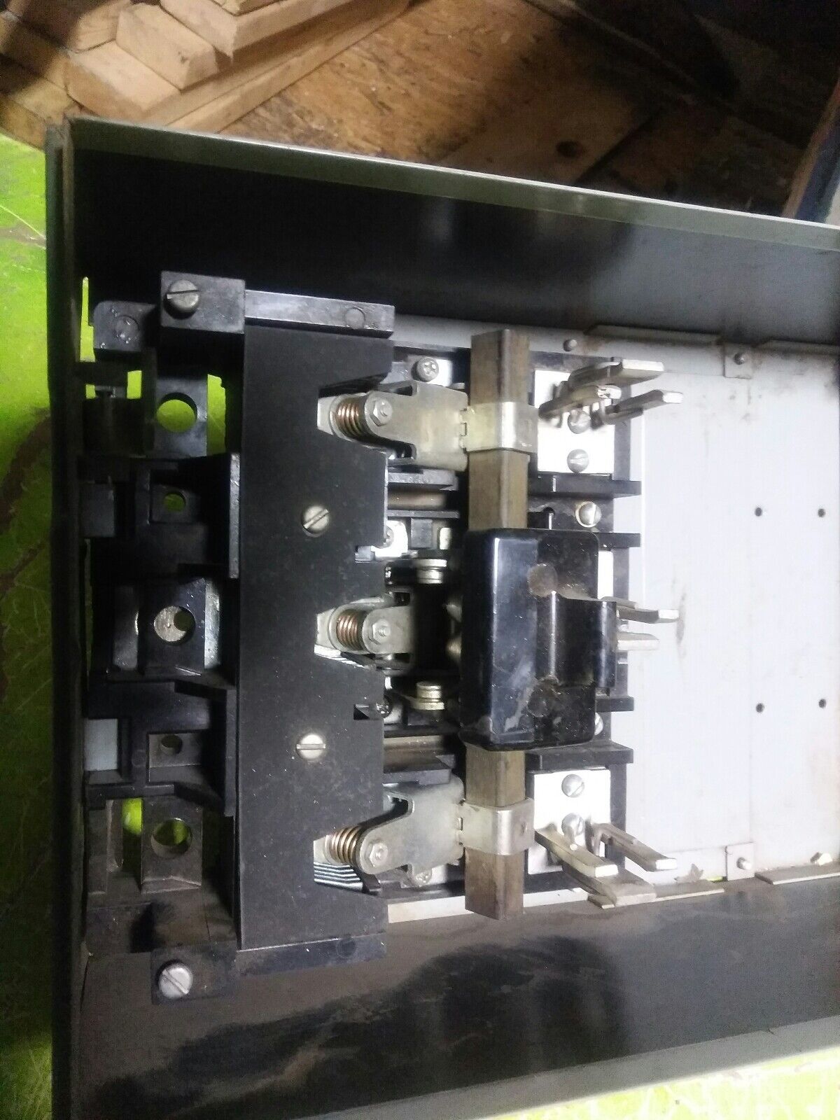 GENERAL ELECTRIC GE QMR364R - 600V, 200A, 3-Pole, Fusible Panelboard Switch