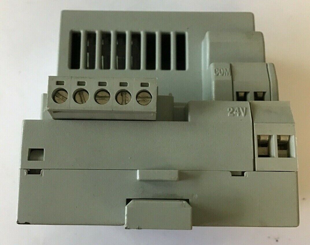 ALLEN BRADLEY 1794-ADN 24VDC ADAPTER DEVICENET FLEX I/O SER.B REV.A01 24VDC