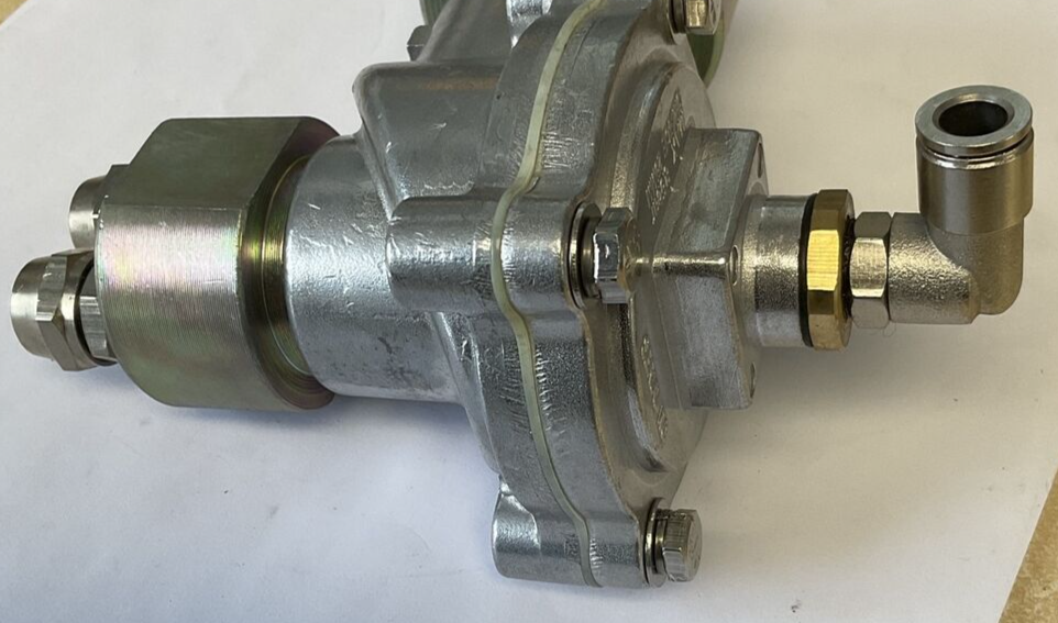 BOSCH 15010351A AIR CONTROLLED VALVE