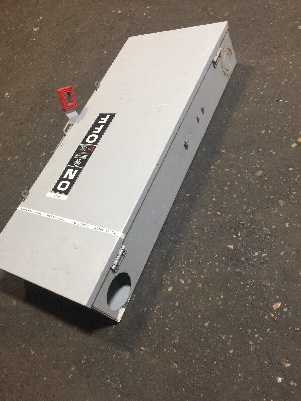GE TH4324 SAFETY SWITCH 200A 240VAC 250VDC 60HP TYPE 1