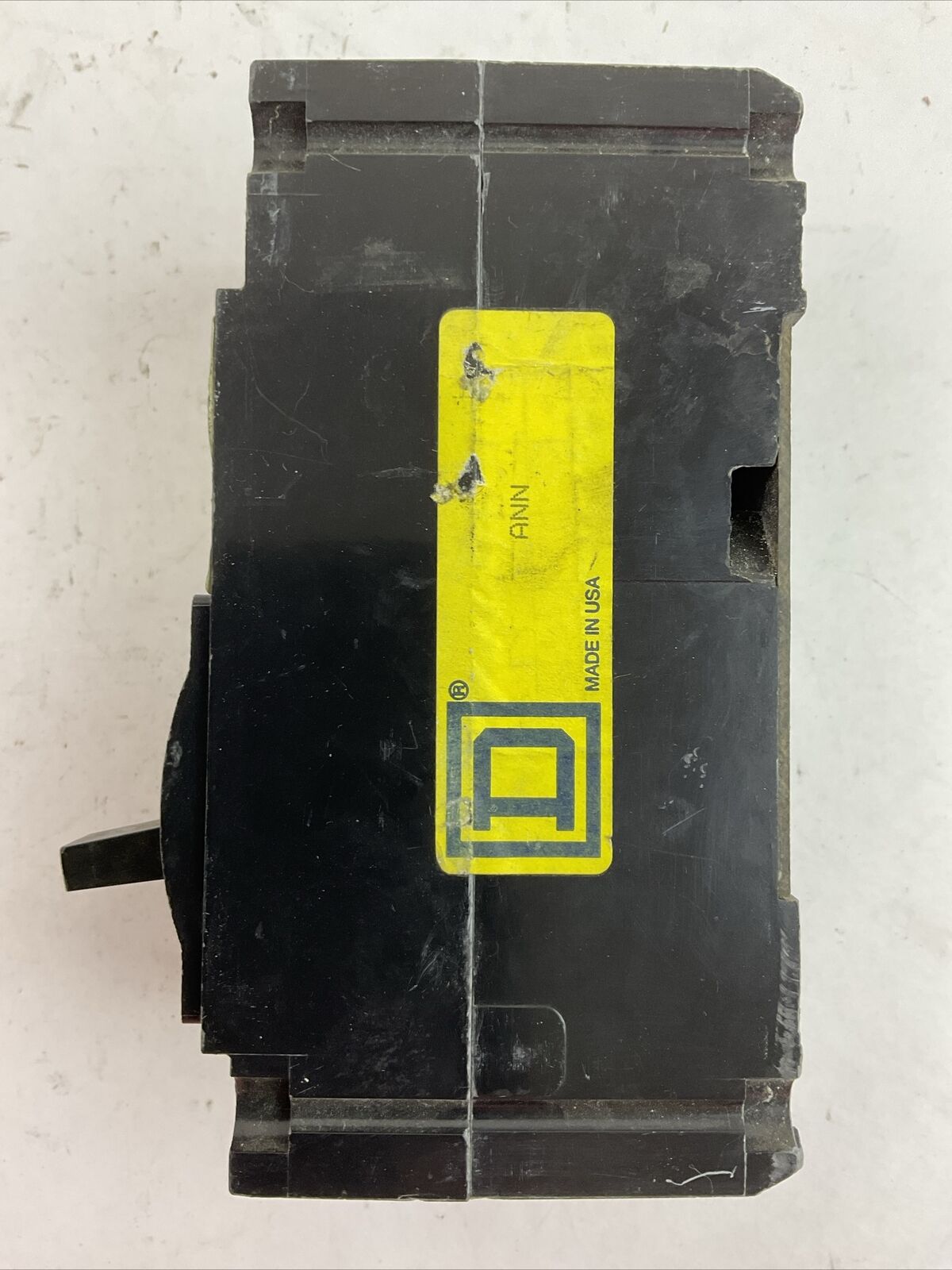 SQUARE D FAL22030 SER 2 240VAC 250VDC 30AMP 2P THERMAL-MAGNETIC CIRCUIT BREAKER