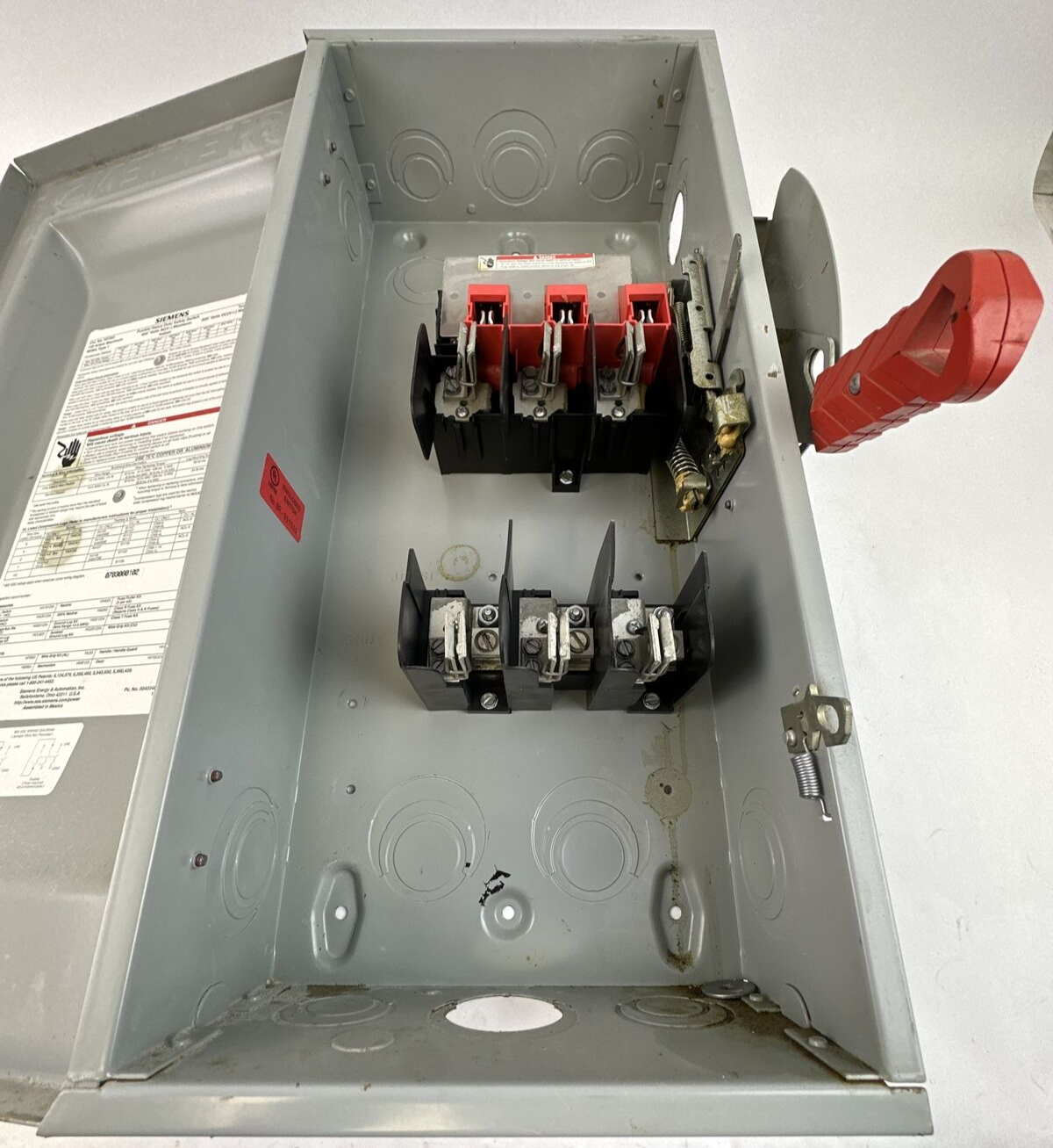 SIEMENS HF363 TYPE VB II FUSIBLE HD SAFETY SWITCH 600V 100AMP NEMA TYPE 1 INDOOR