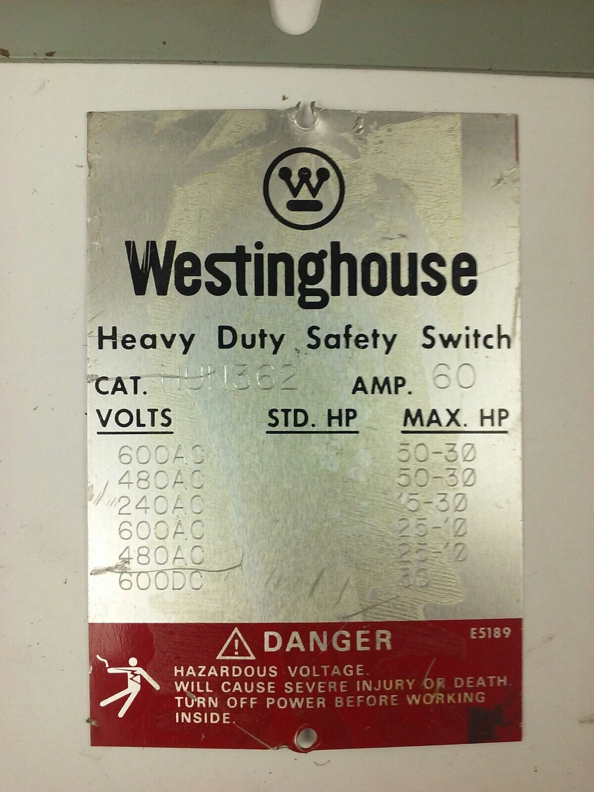 WESTINGHOUSE, HUN362, SAFETY SWITCH, 60A, 600V, 3P, TYPE 1 INDOOR, MISSING PARTS