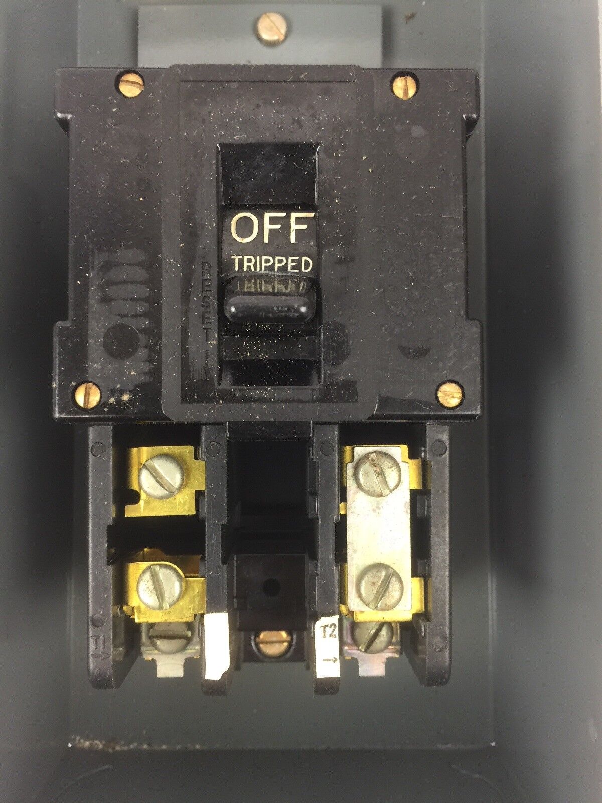 GE CR1062 S7G MANUAL STARTER 2 POLE TOGGLE OPER 1 OVERLOAD NEMA SIZE 1