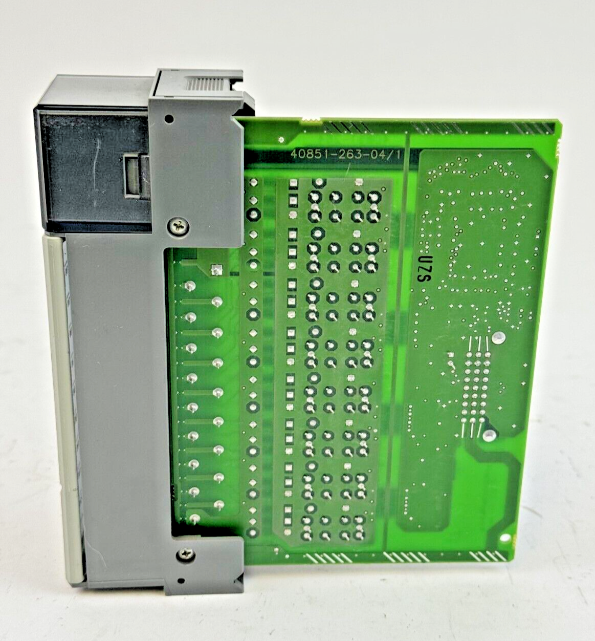 ALLEN-BRADLEY - 1746-OB16 SER. D REV. B - SLC 500 OUTPUT MODULE