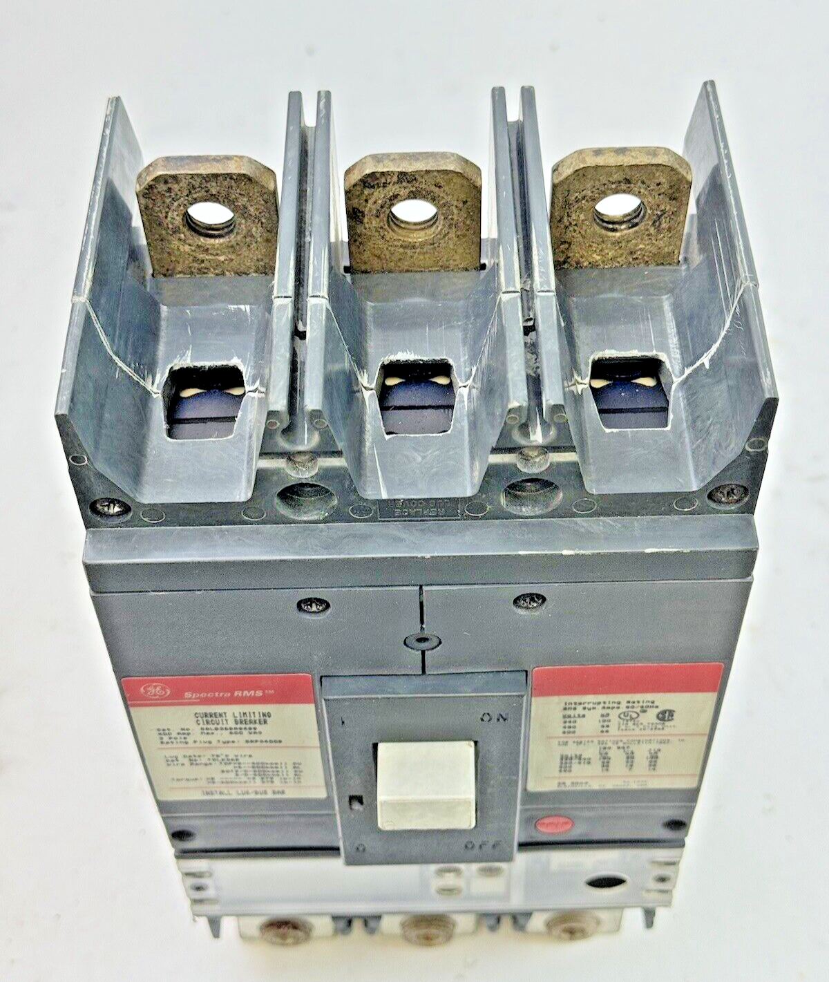 GE - SGLB36BA0400 - CIRCUIT BREAKER - 3 POLE/600 VAC/400A - W/ 250 A RATING PLUG