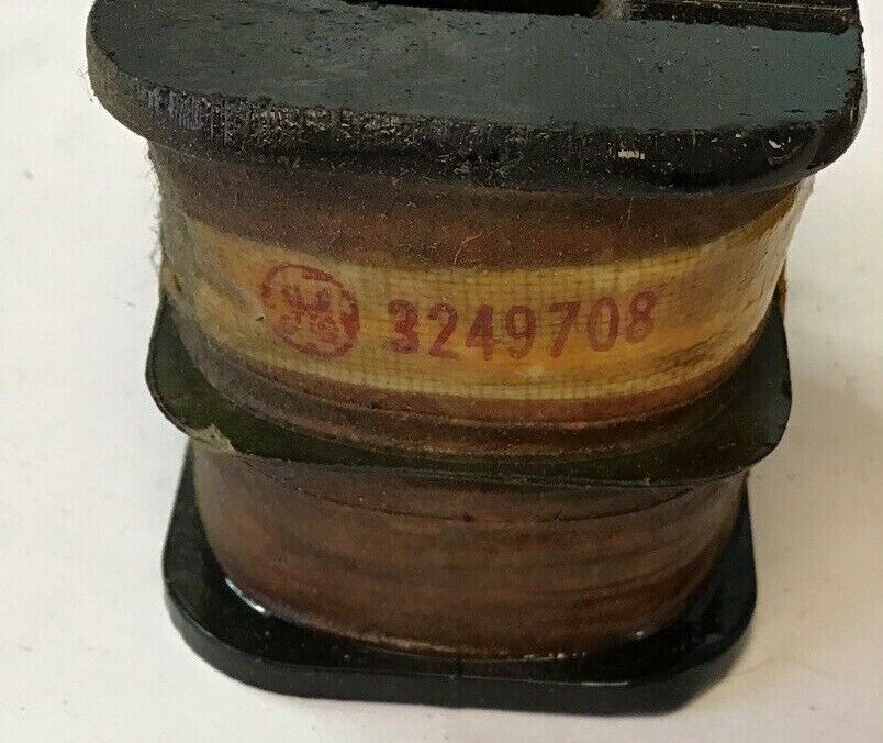 GENERAL ELECTRIC 3249708 COIL NEW/OLD SURPLUS ***LOTOF2***