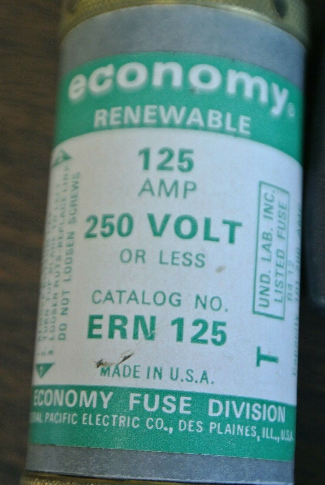 ECONOMY / FPE ERN125 RENEWABLE FUSE / 125A / 250V / NEW SURPLUS