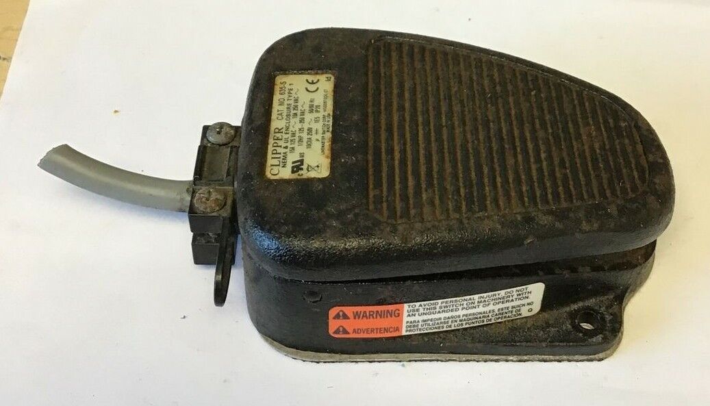CLIPPER 635-S FOOT SWITCH 15A 250VAC W/ LINEMASTER GUARD 522-B14