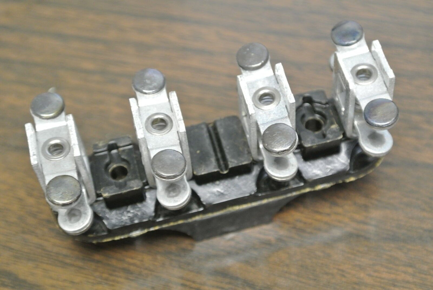 ALLEN-BRADLEY X-217703 TYPE BX RELAY CROSS BAR ASSEMBLY / 4-POLE / NEW SURPLUS
