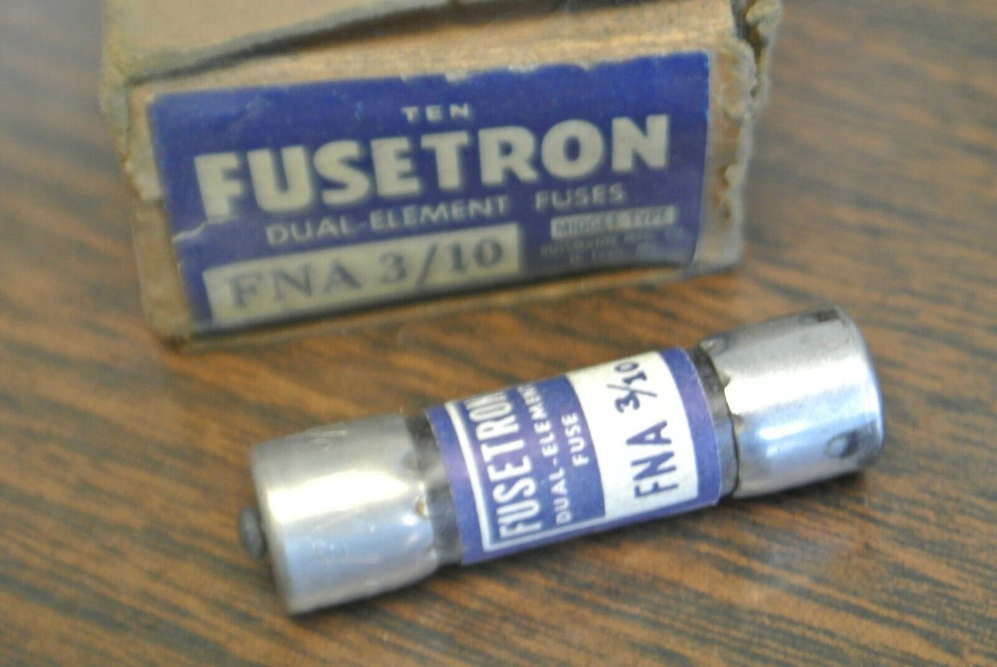BOX of 10 / BUSS FNA-3/10 DUAL-ELEMENT MIDGET FUSE / 3/10A / 250V / NEW SURPLUS