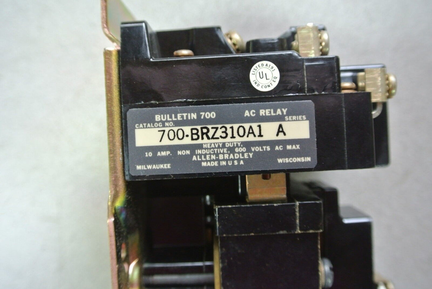 ALLEN-BRADLEY 700-BRZ310A1 AC CONTROL RELAY - 8 N.0. 120V COIL 10A NEW SURPLUS