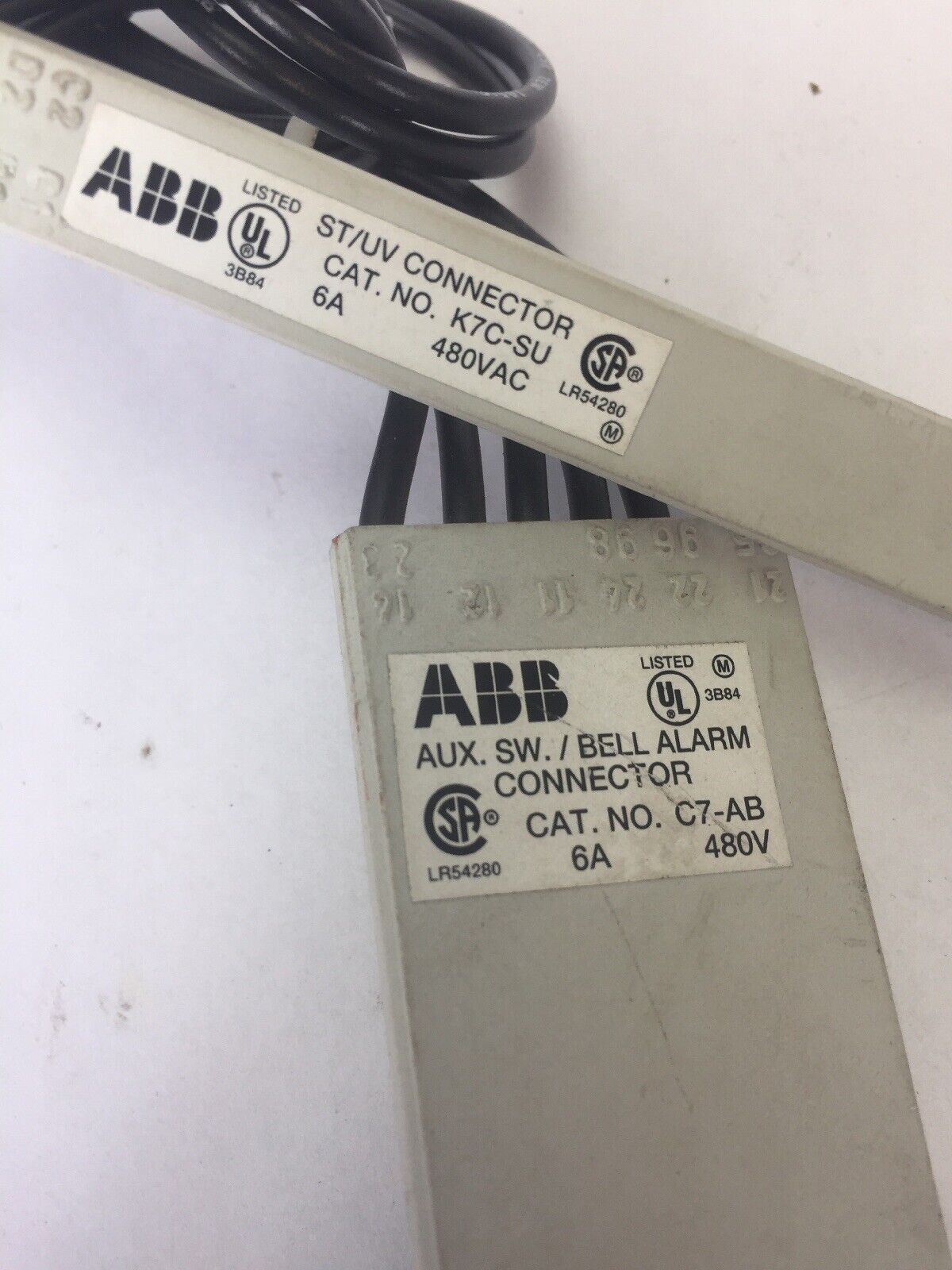 ABB K7C-SU ST/UV CONNECTOR 6A 480VAC C7-AB AUX. SW./BELL ALARM CONNECTOR 480V 6A
