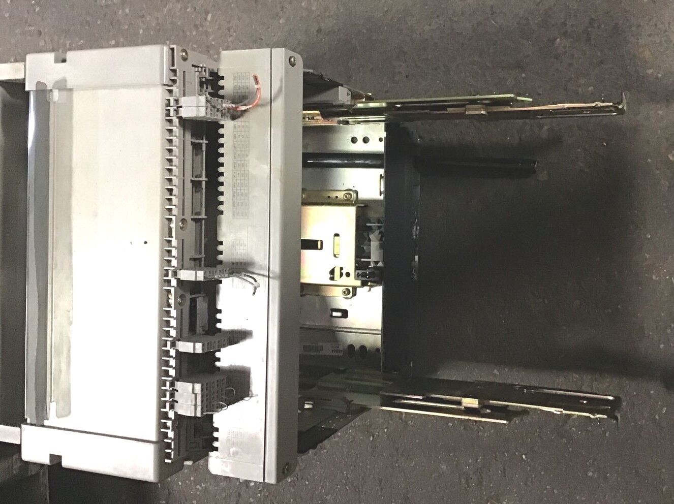 SQUARE D CWLHVV9AXAXBXXXFXX MASTERPACT CRADLE CHASSIS SYSTEM 1600A