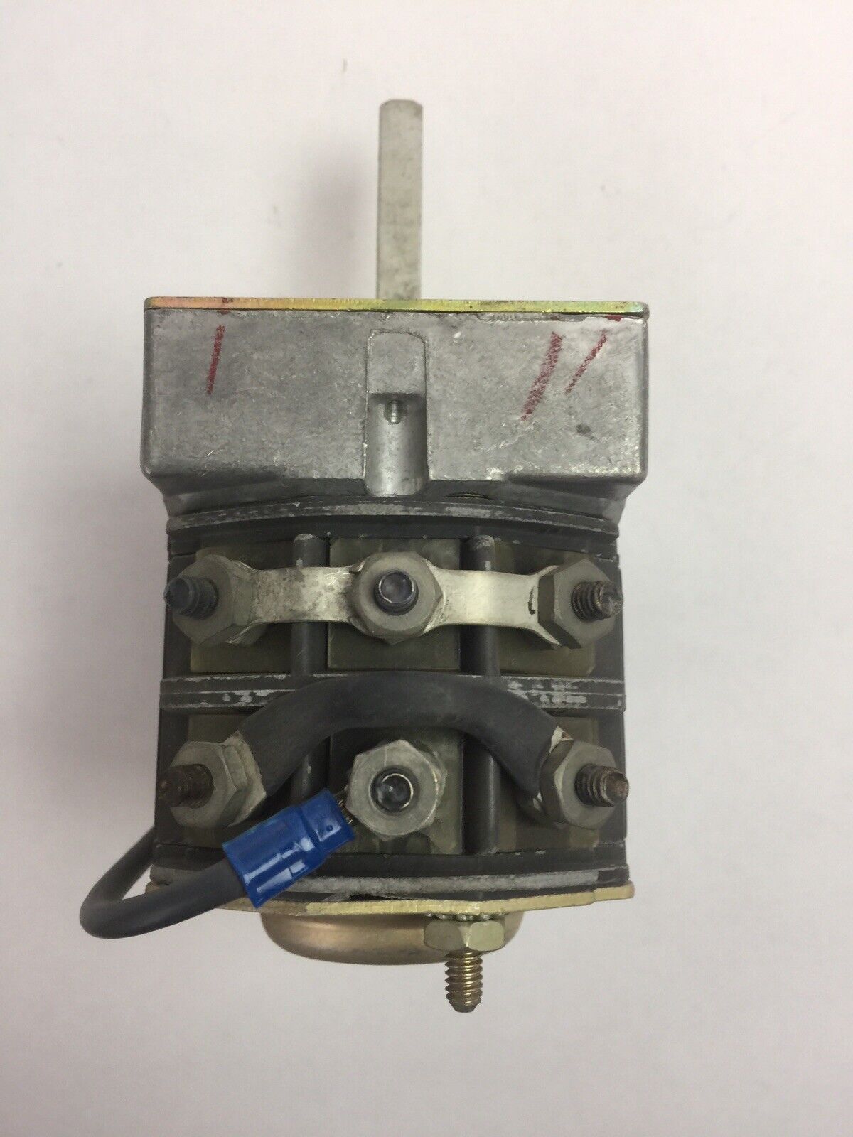 WESTINGHOUSE 505A702G04 TYPE W2 SWITCH 600V 20A ROTARY SWITCH NO HANDLE