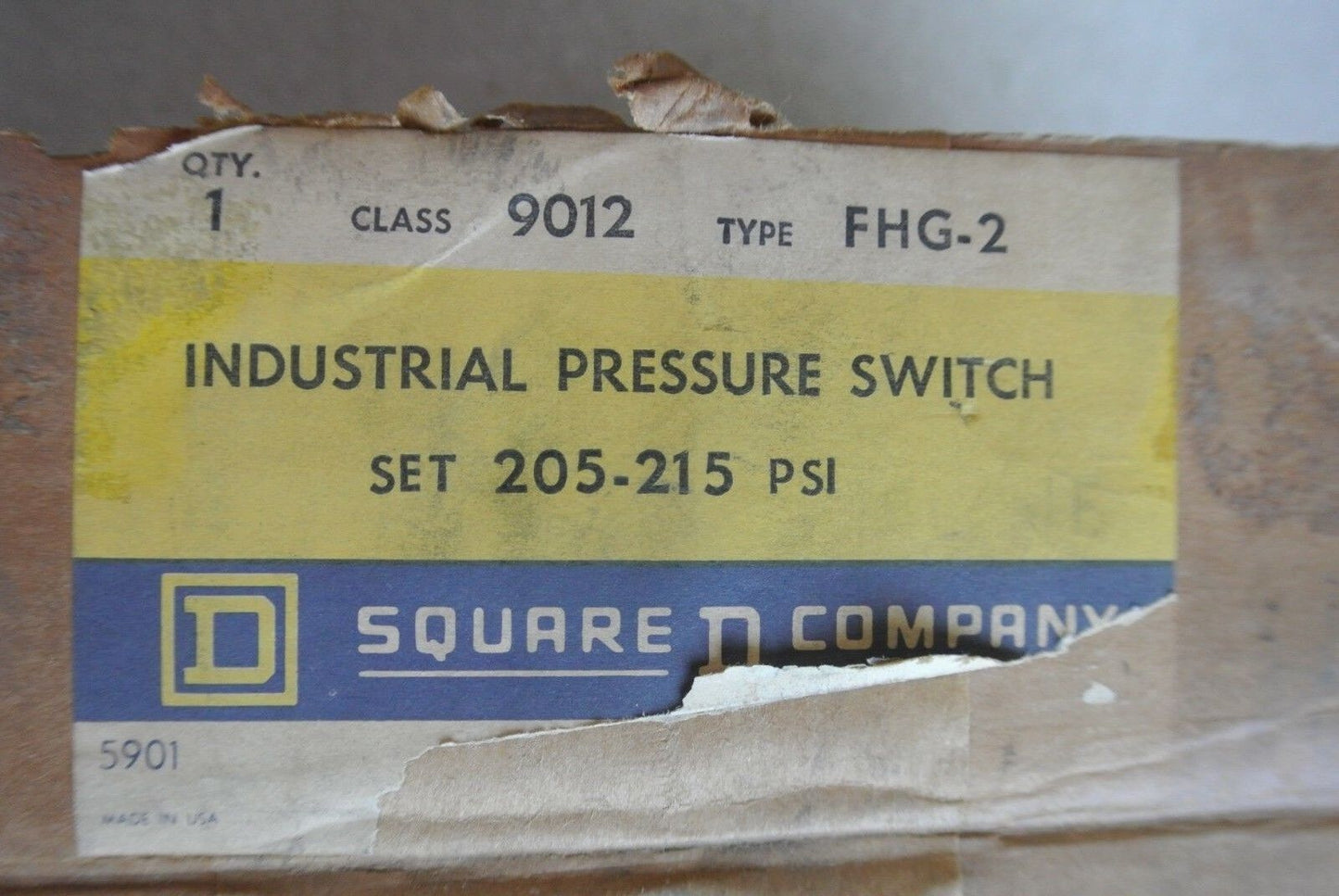SQUARE D 9012 FHG-2 DIFFERENTIAL PRESSURE SWITCH - SET 205-215psi - NEW SURPLUS