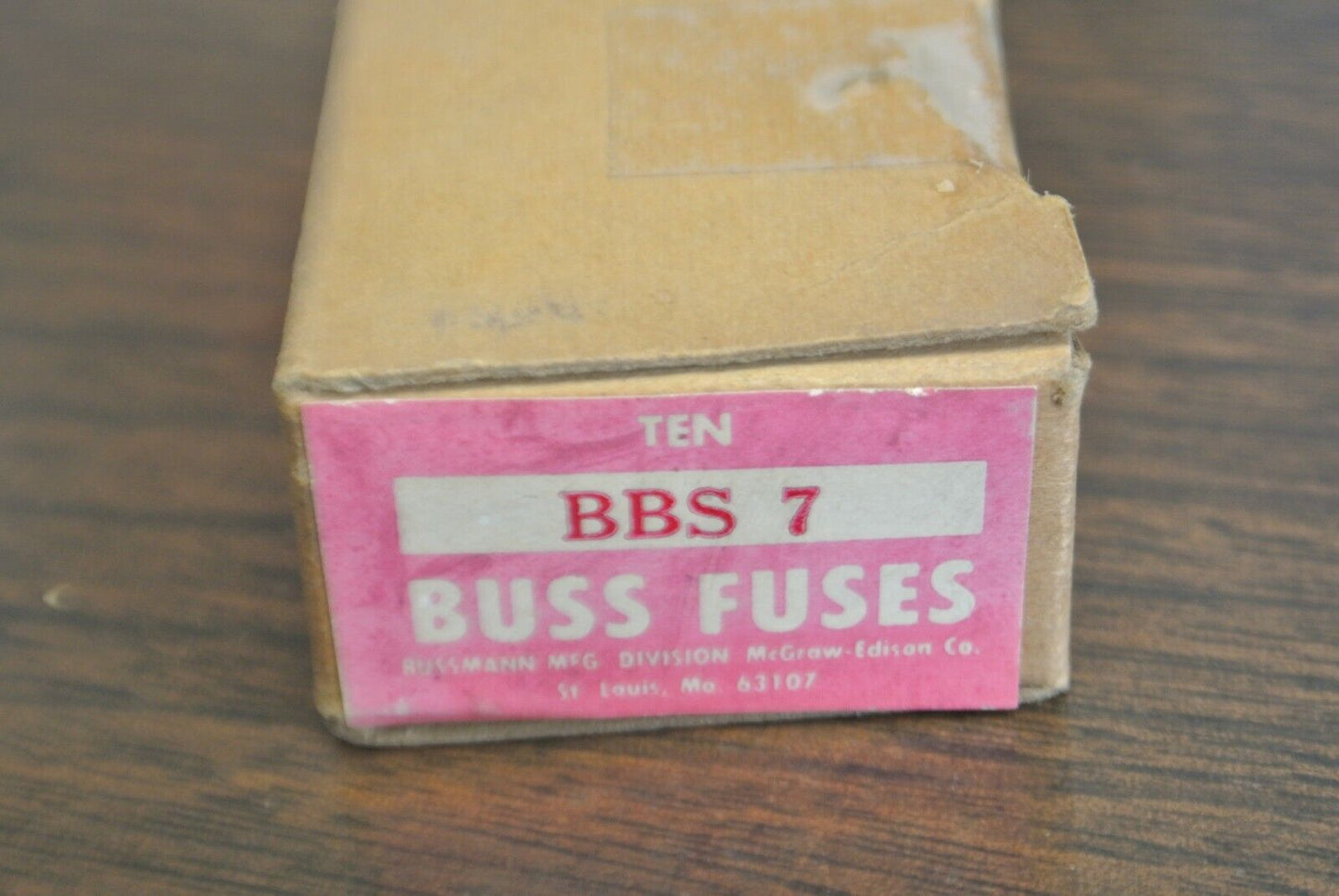 BOX of 10 / BUSS BBS7 MIDGET FUSE / 7A / 600V / NEW SURPLUS / BBS 7