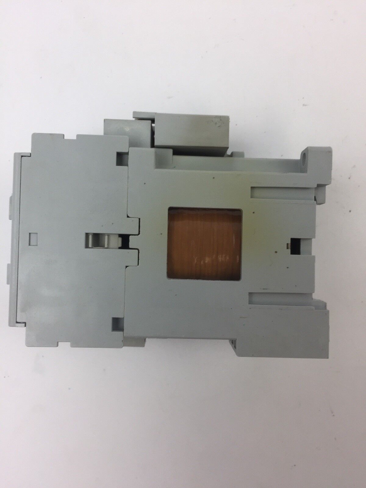ALLEN BRADLEY 700-CF310D* CONTROL RELAY 600VAC 25 A WITH 100-FSD250 SURGE SUPRES
