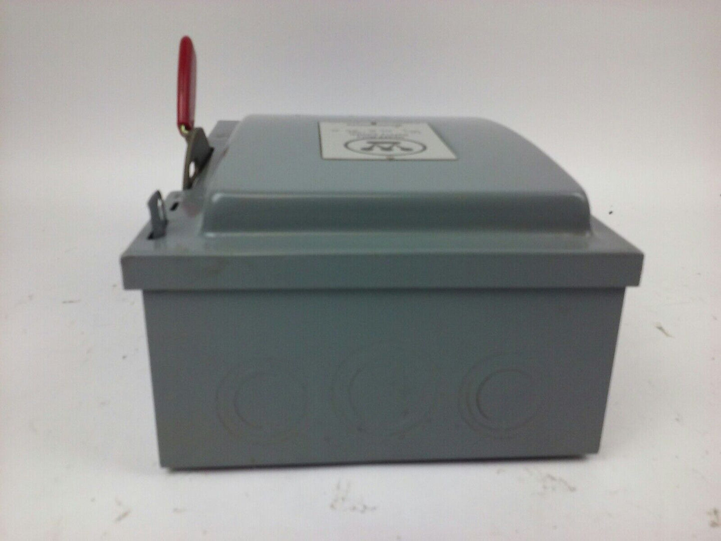 WESTINGHOUSE HU-322 SAFETY SWITCH 60A, 240V, 3P, NON FUSIBLE, 15-30 H.P., NEW