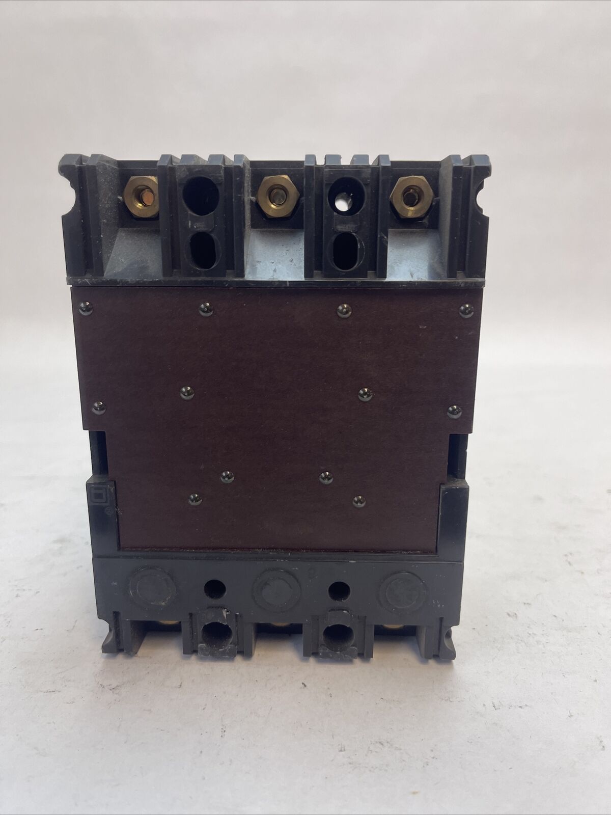 SQUARE D FAL3600311M ADJ. INST. TRIP CIRCUIT BREAKER 600VAC 3P 3AMP SER 2 8-28A