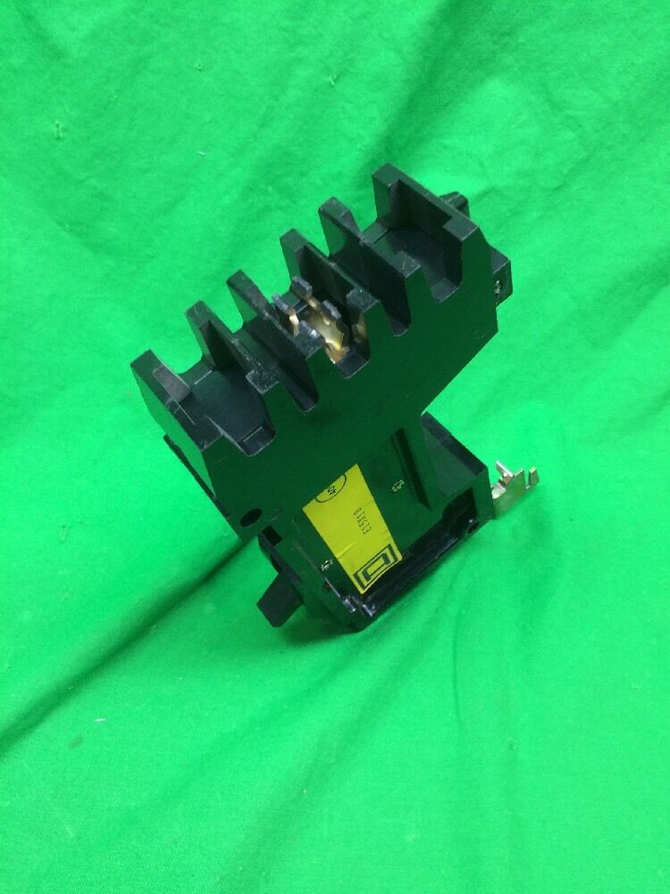 SQUARE D FY14015B CIRCUIT BREAKER, USED GREAT CONDITION