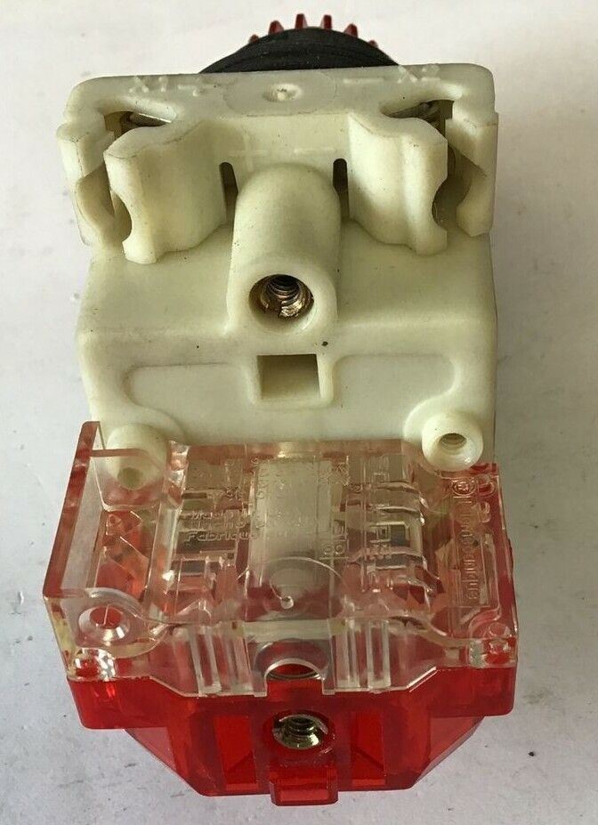 SQUARE D 9001K2L35LRRH6 PUSH BUTTON RED CAP