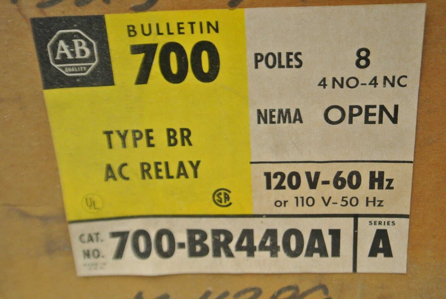 ALLEN-BRADLEY 700-BR440A1TYPE BR AC RELAY / 4 N.O., 4 N.C. / 120V / NEW SURPLUS