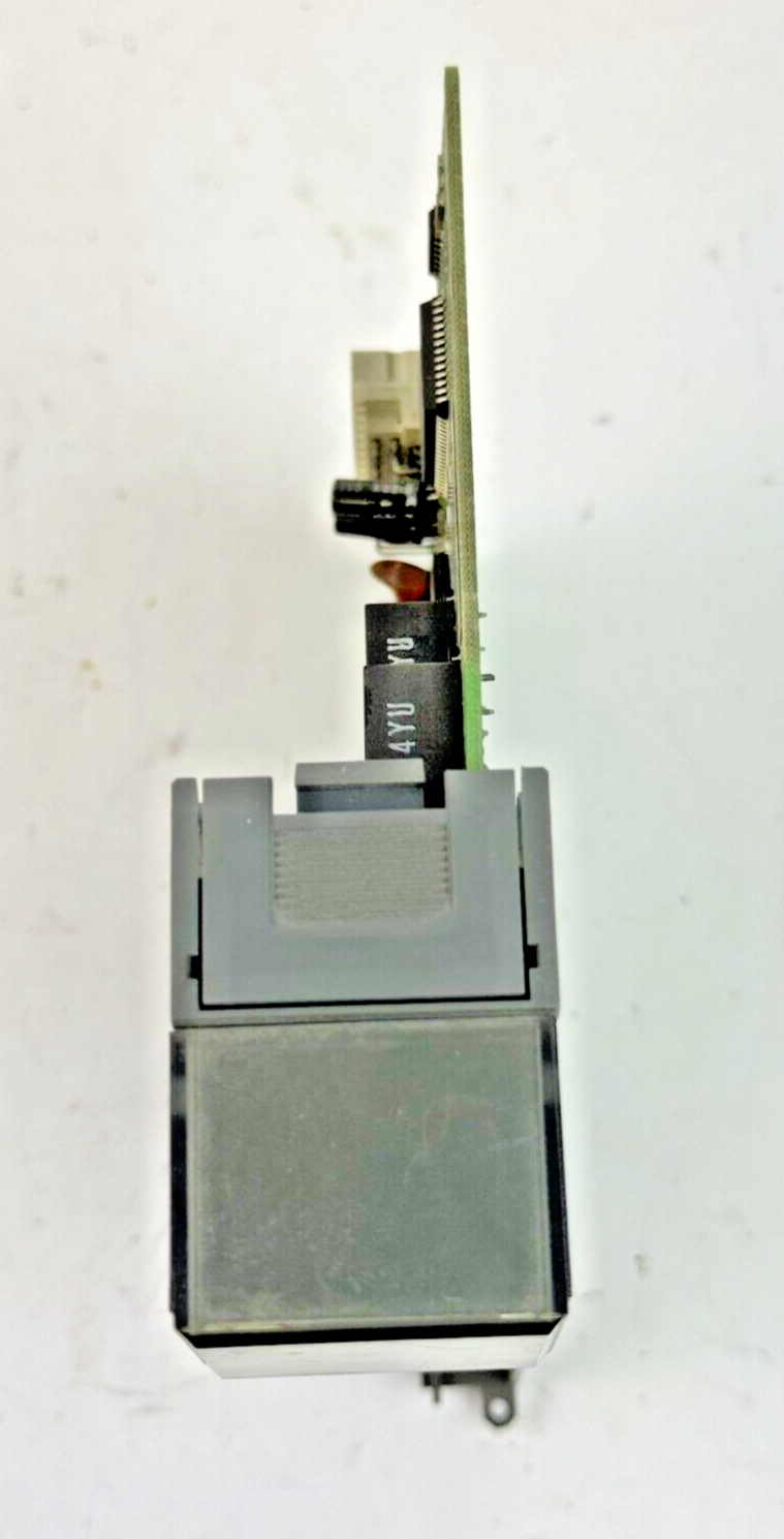 ALLEN-BRADLEY - 1746-OX8 SER A - SLC OUTPUT MODULE - 1746-0X8 **NO DOOR