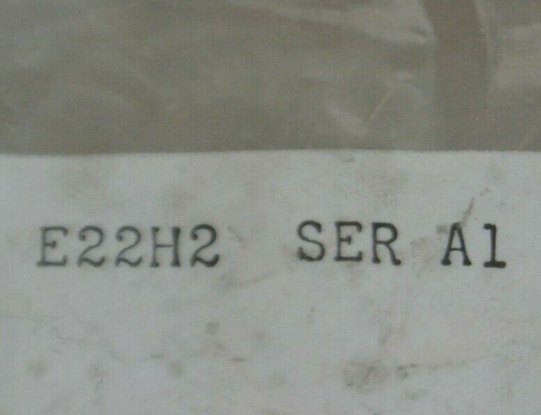 EATON / CUTLER-HAMMER E22H2 INDICATING LIGHT w/ RED LENS / NEW SURPLUS