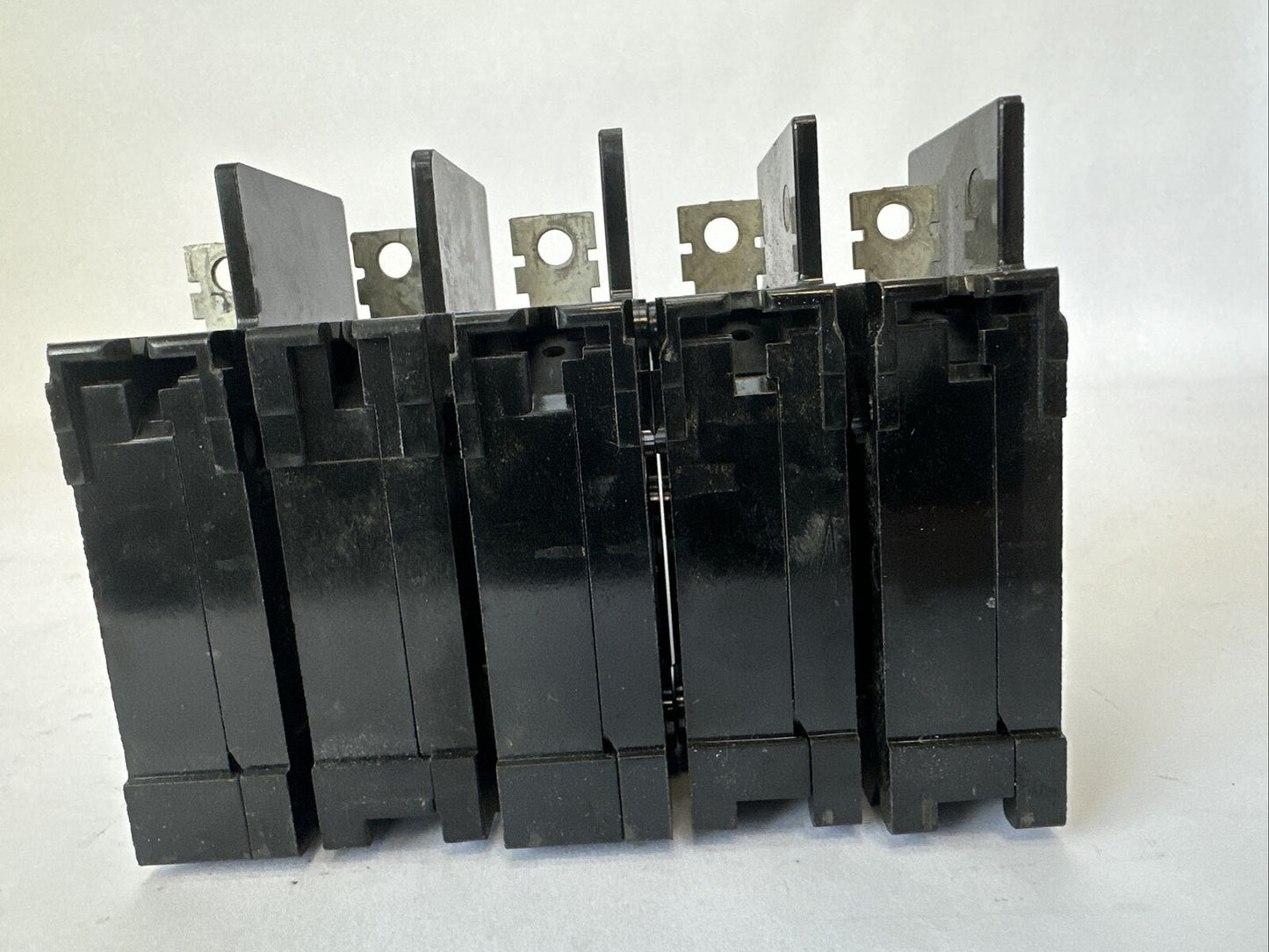 ITE / SIEMENS BQ1B020 CIRCUIT BREAKER 20AMP 1POLE 120/240VAC TYPE BQ (LOT OF 5)