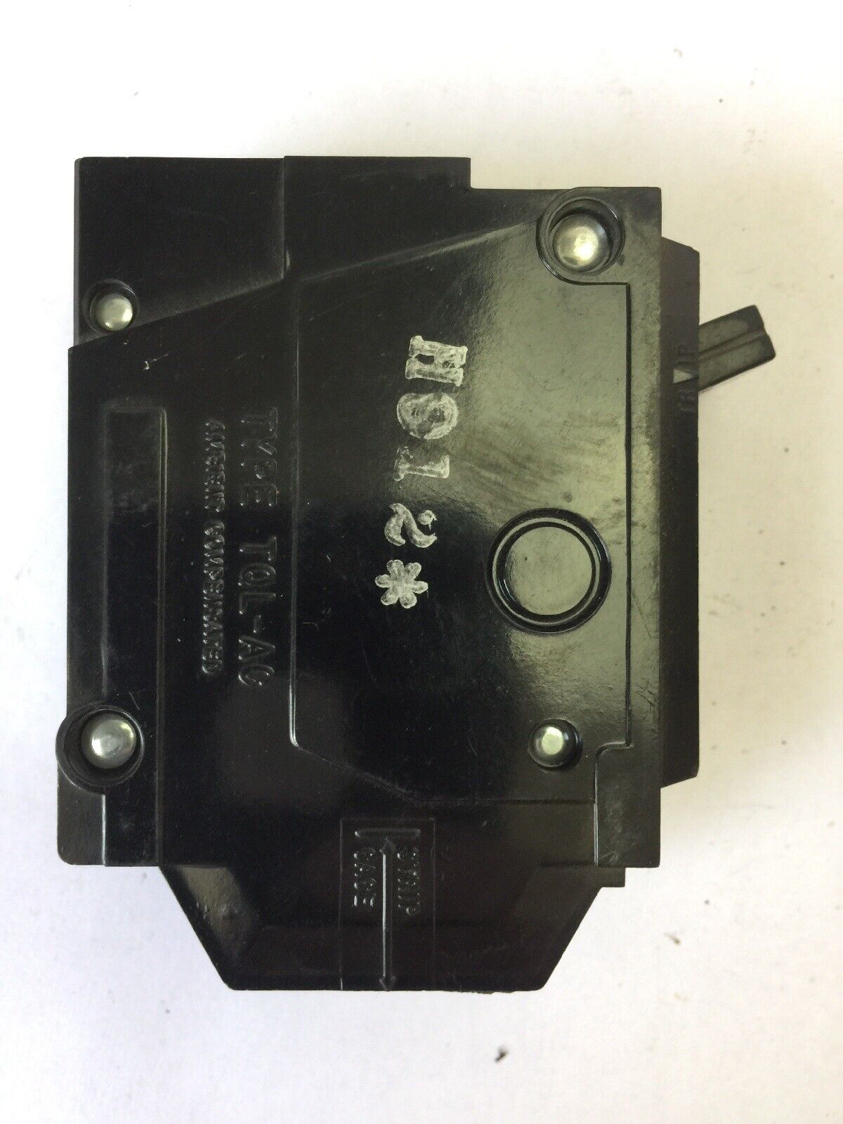 GE THQL1120 CIRCUIT BREAKER 20 AMP 120/240VAC 1 POLE (LOT OF 4)