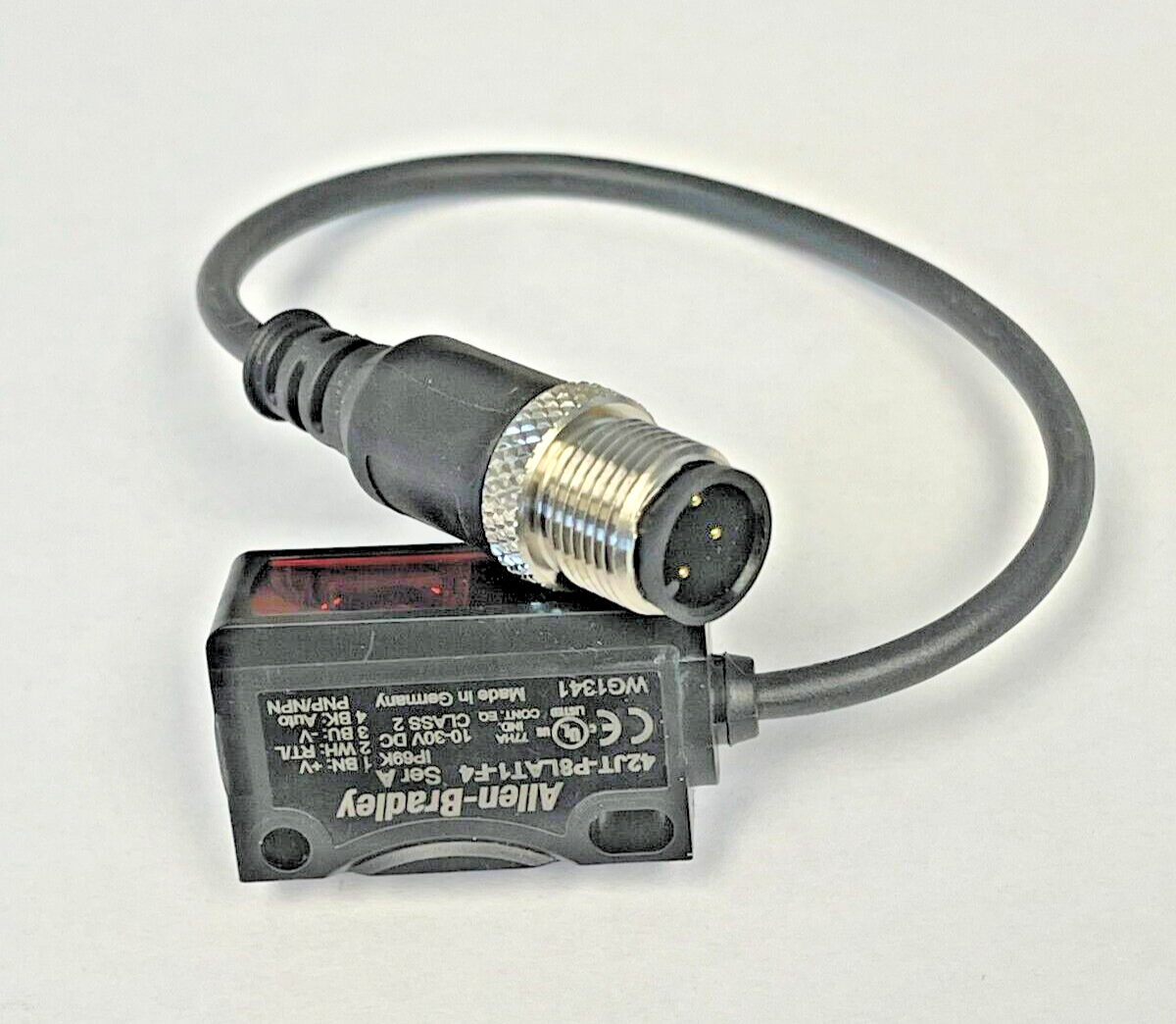ALLEN BRADLEY 42JT-P8LAT1-F4 - PHOTOSWITCH - POLARIZED - RETROREFLECTIVE