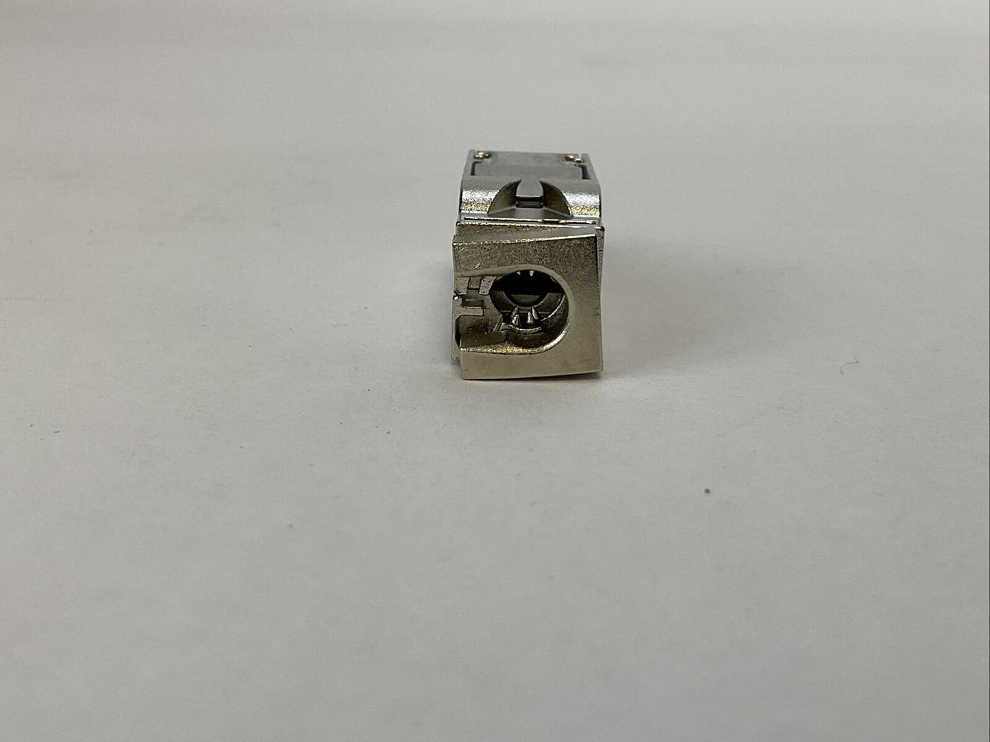 SIEMENS 1P 6GK1901-1BB10-2AA0 ETHERNET FAST CONNECT PLUG
