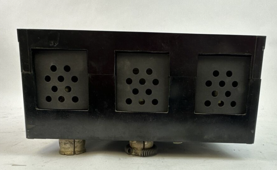 ITE ET5745 400A CIRCUIT BREAKER FRAME 125/250VDC 600VAC 3POLE W/ 300A TRIP UNIT