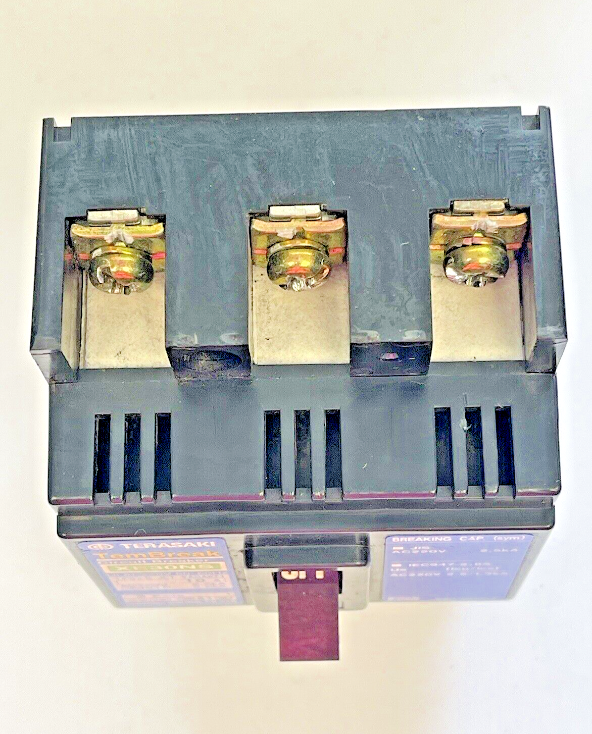 TERASAKI - XE30NS- CIRCUIT BREAKER - 3 POLE, 10 AMP, 50-60Hz, 220 VAC