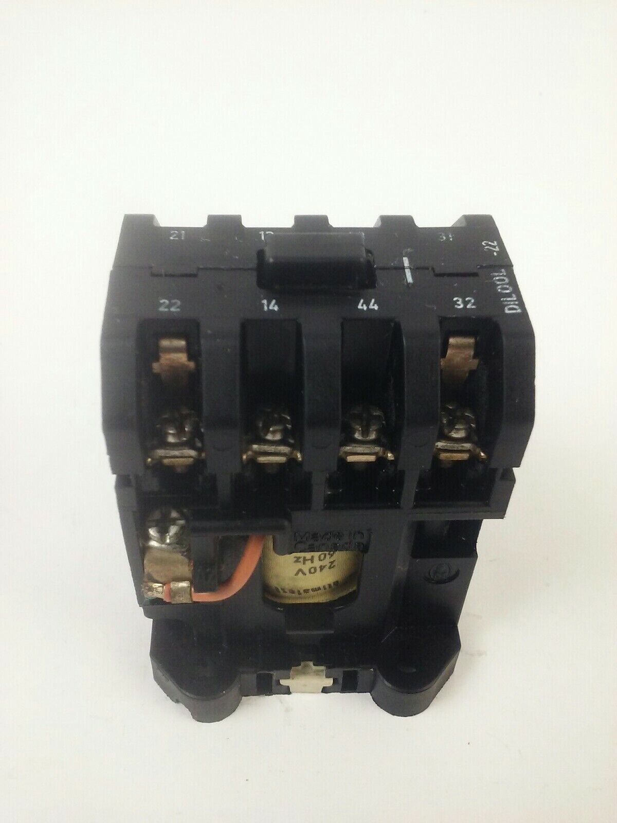 KLOCKNER MOELLER DIL00L-22-NA CONTACTOR RELAY 240V COIL, 3PH, 300V, 20A, 3/4HP