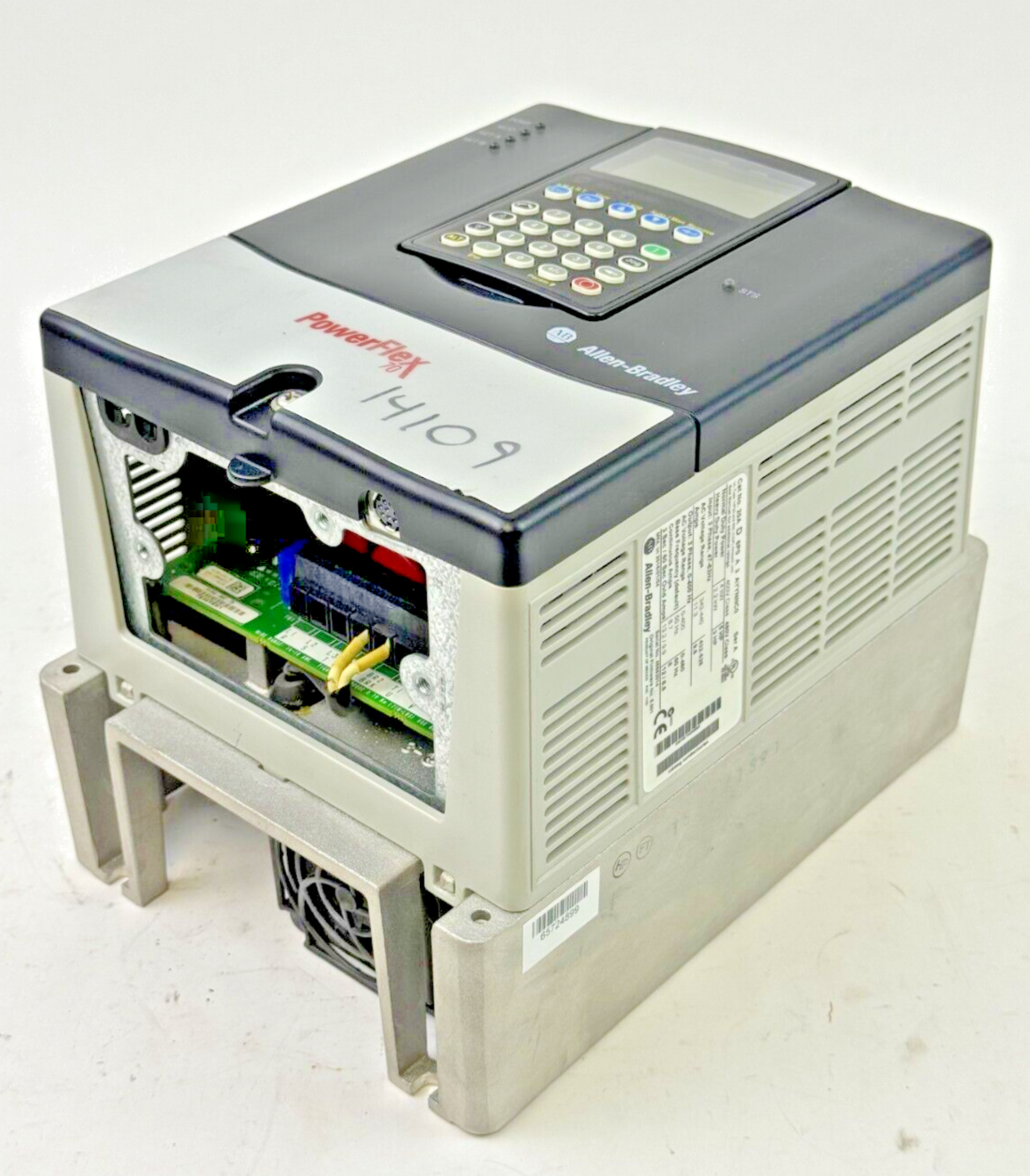 ALLEN-BRADLEY - 20AD8P0A3AYYNNC0 SER. A FW. 5.001 - POWERFLEX 70-480 VAC/3 PHASE