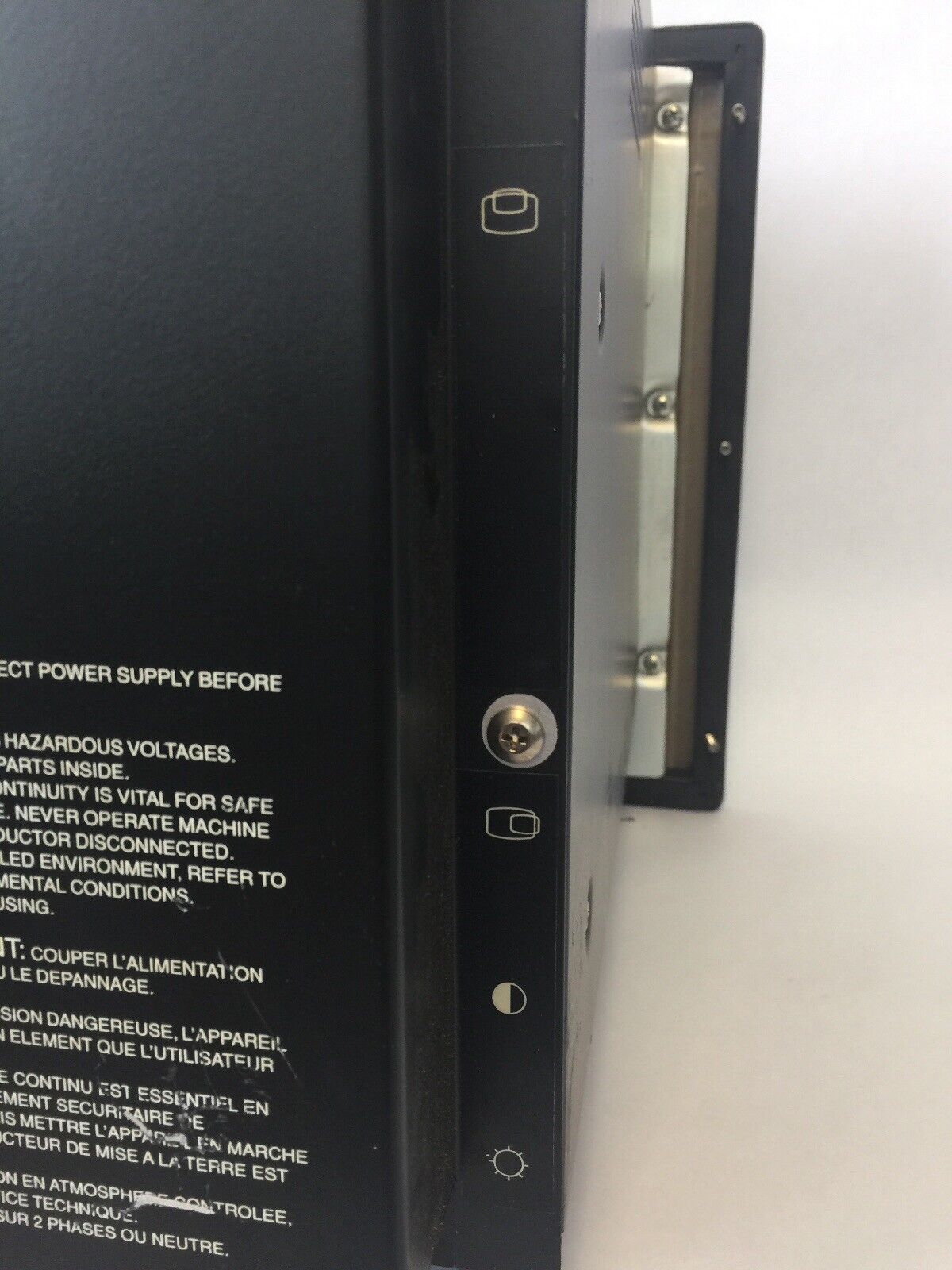 ALLEN BRADLEY 1400ELTC6 PANELVIEW 1400E 115/230VAC 90W SER E REV E FRN 5.16