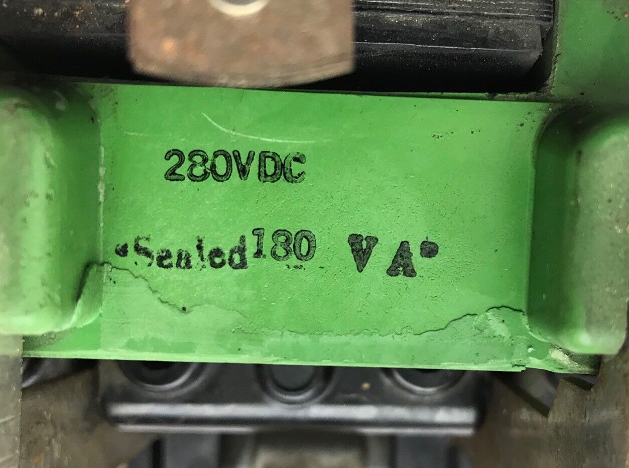GE CR105G000DFA CONTROL NEMA SIZE 5 MAX VOLTS 600 AC MAX AMPS 300 * USED *