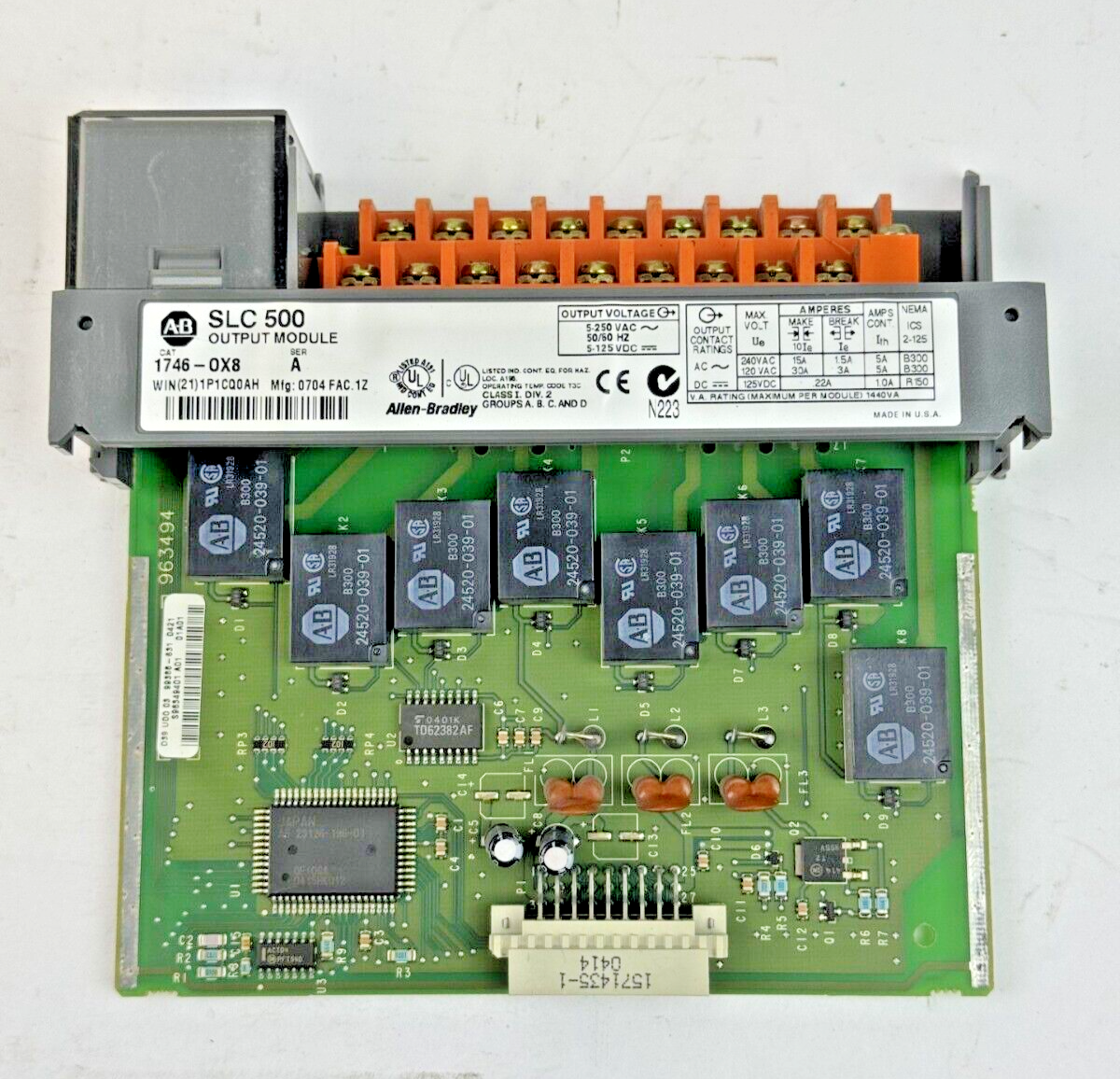 ALLEN-BRADLEY - 1746-OX8 SER A - SLC OUTPUT MODULE - 1746-0X8 **NO DOOR