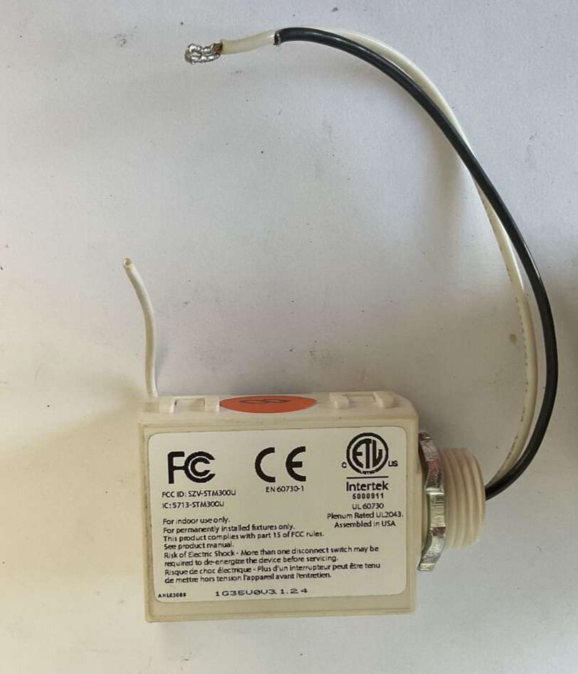 LEVITON WSTLT-9D0 CONTROL TRANSMITTER 100-277VAC 50/60 902MHZ