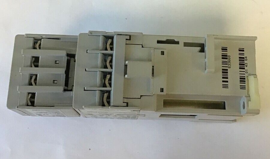 ALLEN BRADLEY 700-CF220D* SER.A CONTACTOR W/ 100-F SER.B 600VAC 25A 3PHASE