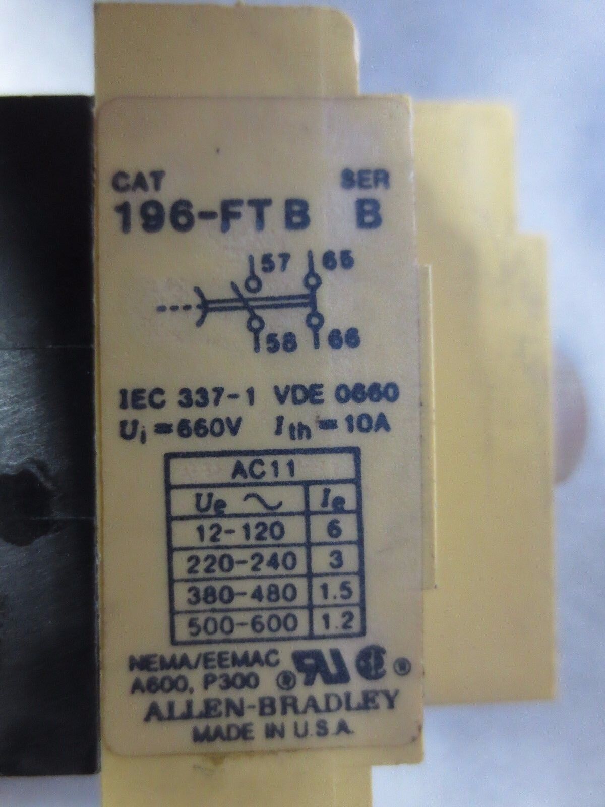 ALLEN-BRADLEY 700-F400A1 Ser. B - RELAY, 120/110 VAC w/ 196-FTB TIMER