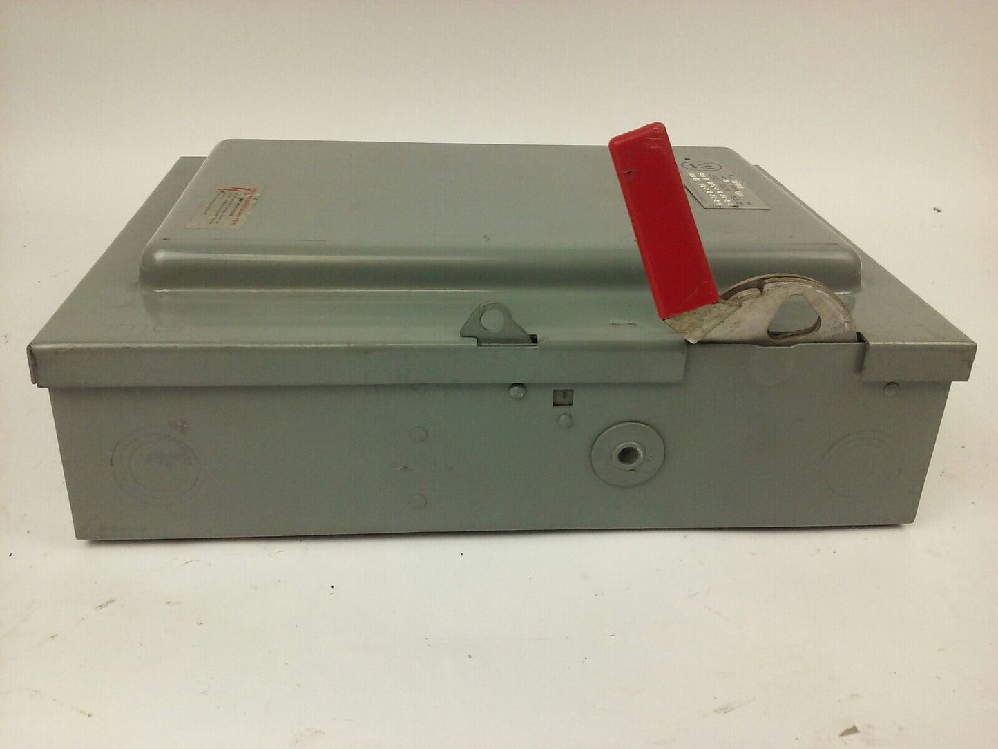 WESTINGHOUSE HF461 SAFETY SWITCH, 30A, 600V, 4P FUSIBLE, 25 H.P., NEW