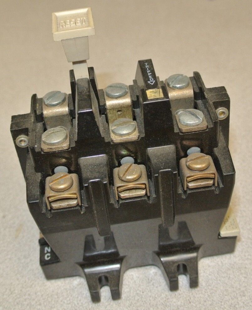 ALLEN-BRADLEY 592-BOV16, Ser. A - MANUAL RESET RELAY / 3P / 40A