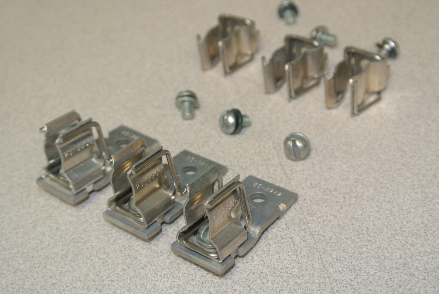LOT of 5 CUTLER-HAMMER C350KC21 FUSE CLIP KIT / 30A / 250V / SIZE 1 NEW SURPLUS